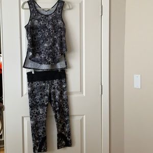 Lululemon top & Capri length bottoms